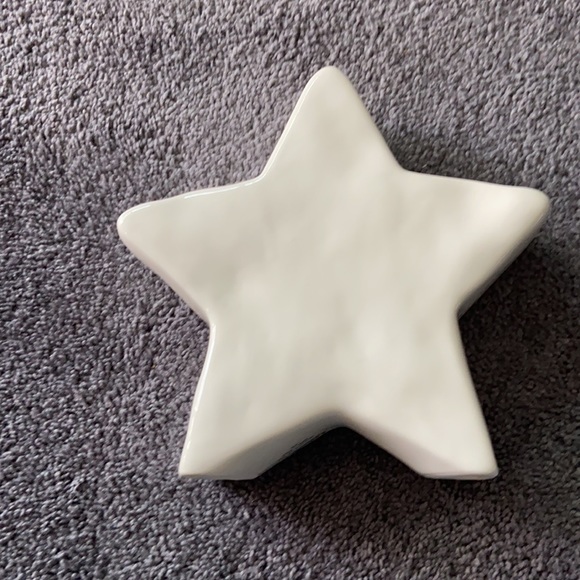 Rae Dunn USA Medium Star - Picture 5 of 6